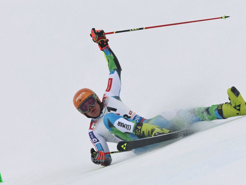 To pa je res dno slovenskega smučanja. Niti na DP Haitija ni zmogel do točk