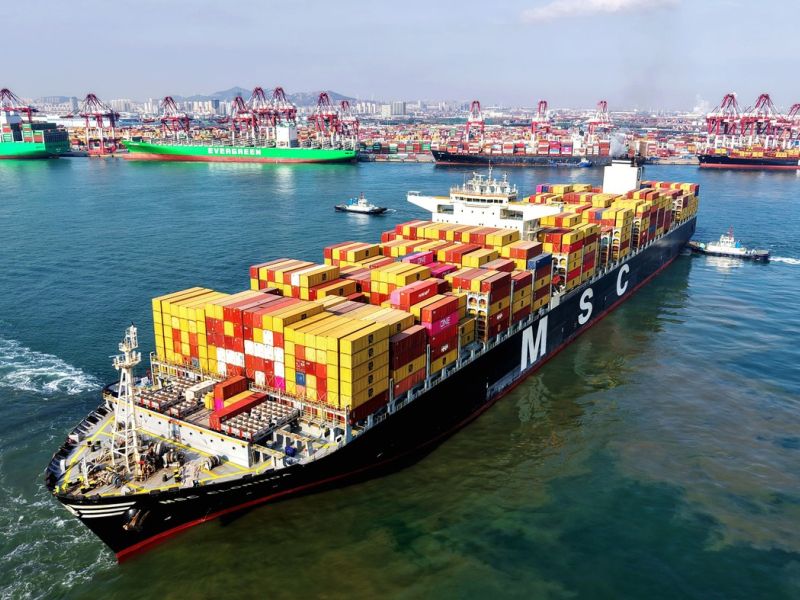 Ameriške carine jalove, Kitajska z rekordnim trgovinskim presežkom