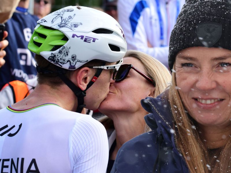Tadej Pogačar in Urška takole navdušila Tino Maze, prizor navdušujoč (foto)