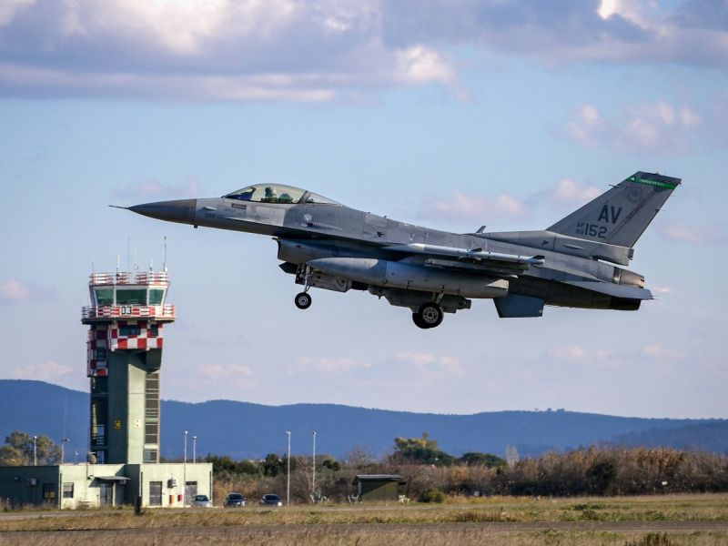 V Nemčiji strmoglavil ameriški lovec F-16