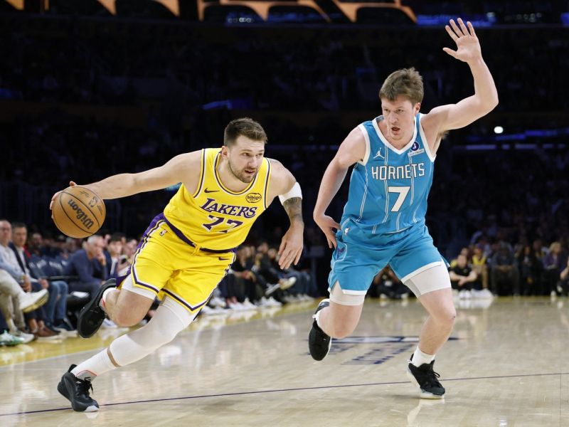 Komentator je tako ponižal Dončića med prenosom, navijači ne morejo verjeti