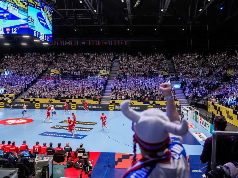 O tekmi s Slovenijo v Švici govorijo vs… Nihče – Za nas pa finale