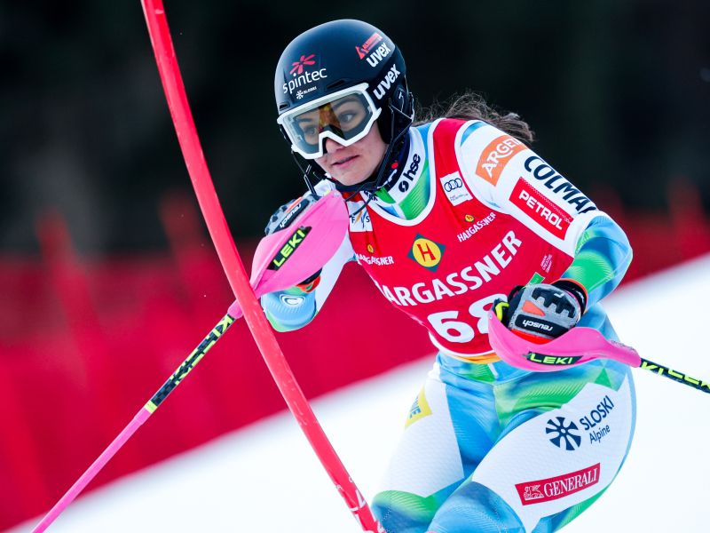 Lep obet za slovensko smučanje. Da ne bo samo kritika - dekleta zmorejo