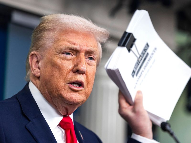 Trump po maratonskem govoru kratko o Grenlandiji: Izvedeli boste