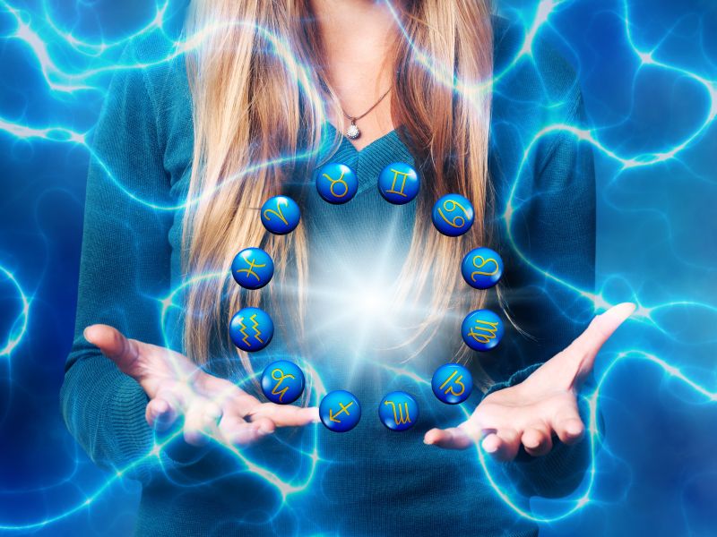 Dnevni horoskop: Nekomu se bo aktivirala vsa skrita energija strasti