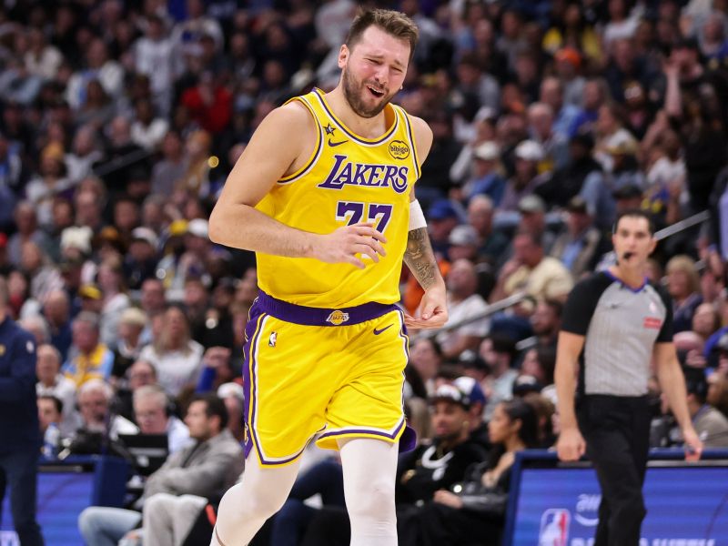 Dončić drugi najbolj prodajani dres, prvi na lestvici pa je presenečenje