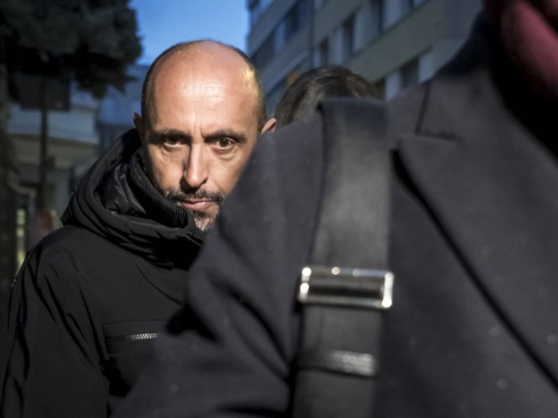 Lastniku bara v Crans Montani kljub begosumnosti odpravili pripor