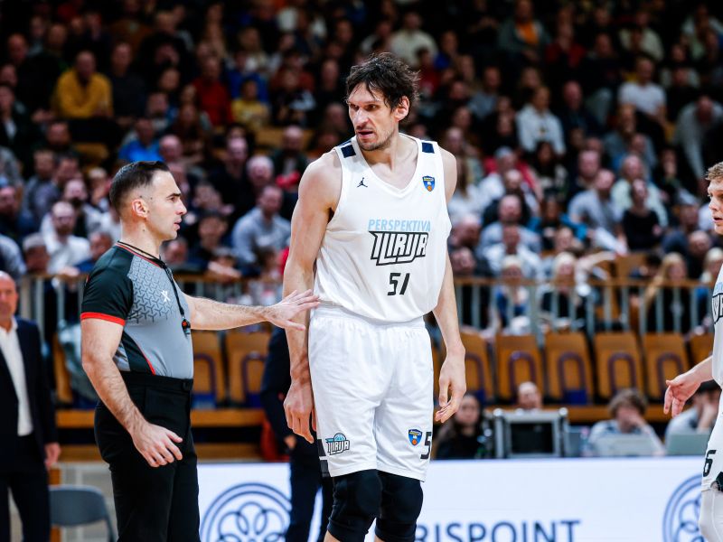 Boban Marjanović se sanka v Ljubljani, posnetek velikana je hit (video)