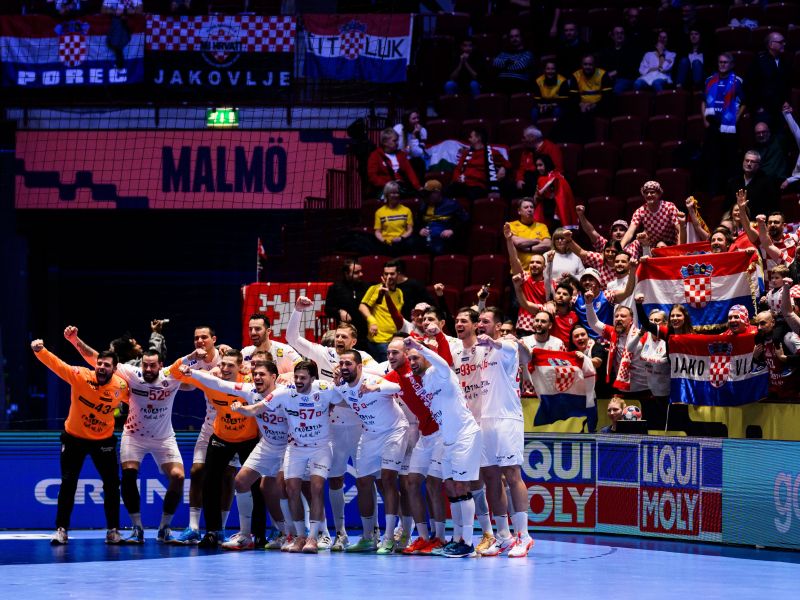 Hrvati pred Slovenijo o prirejanju, dogovarjanju in kuhinji: Bojijo se tega