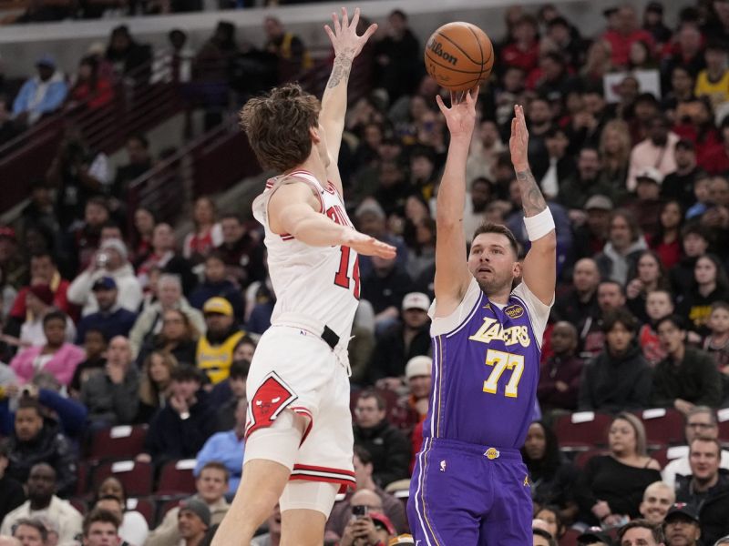 Neverjetni Dončić tako čaral v Chicagu: predstava sezone in norih 46 točk