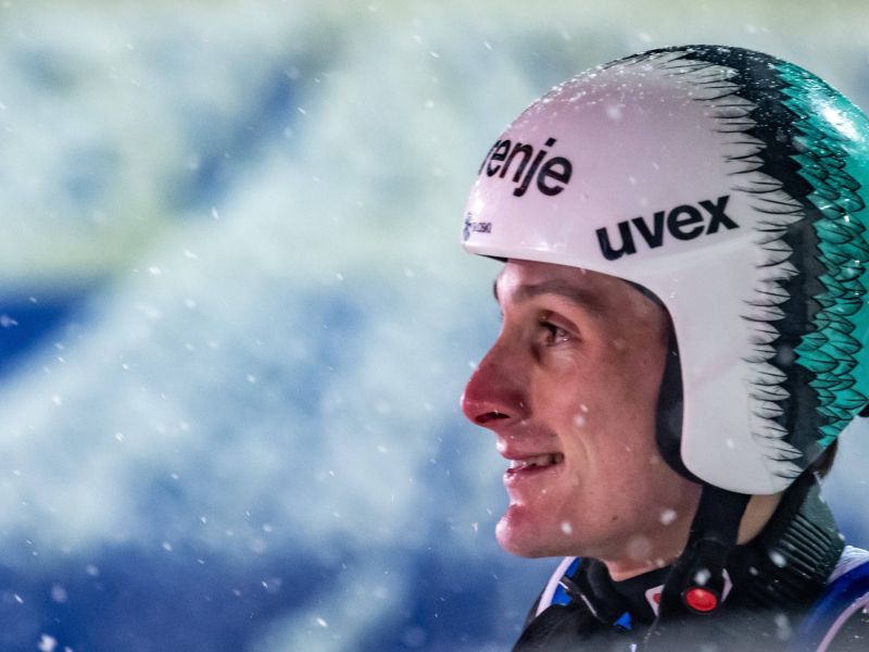 Domen Prevc v bizarni situaciji - nori uspehi zameglili pogled na realnost