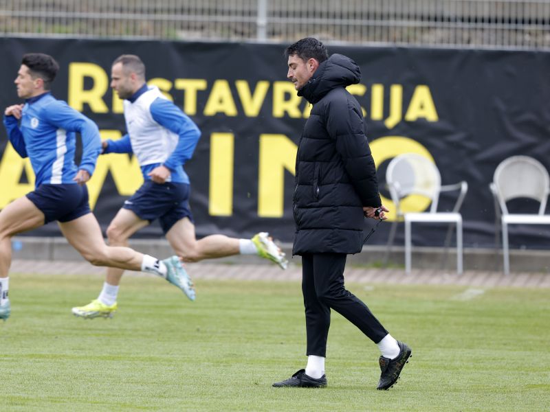 Nemci zaradi Riere tako 'grozijo' nogometašem Eintrachta: Pozor, on je ...