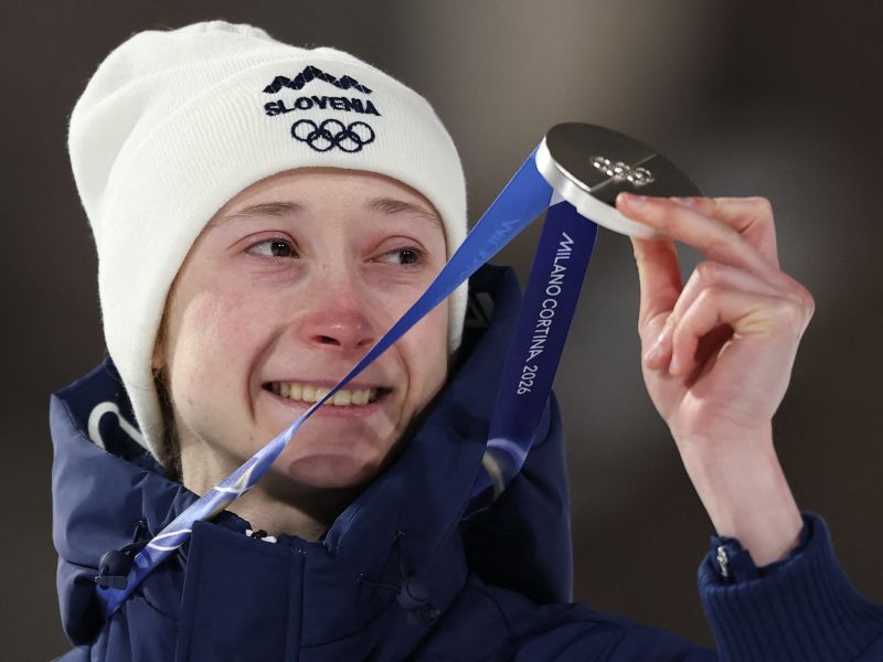 Niki ta Domnova pomoč ni pomagala do zlata, Slovenija začela s srebrom