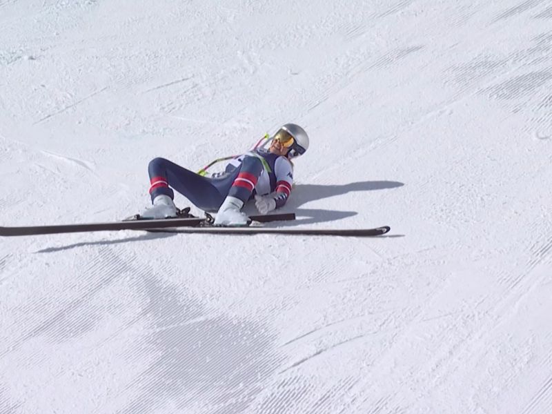 Lindsey Vonn - analiza padca. Z zdravo križno vezjo tega ne bi bilo?