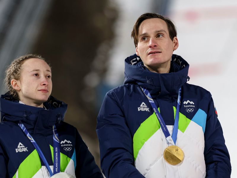 Kar so organizatorji iger naredili družini Prevc po zlatu, je neprecenljivo