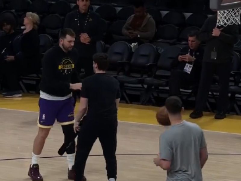 O Dončićevi izbiri glasbe govori cela regija, to je zadonelo na ogrevanju