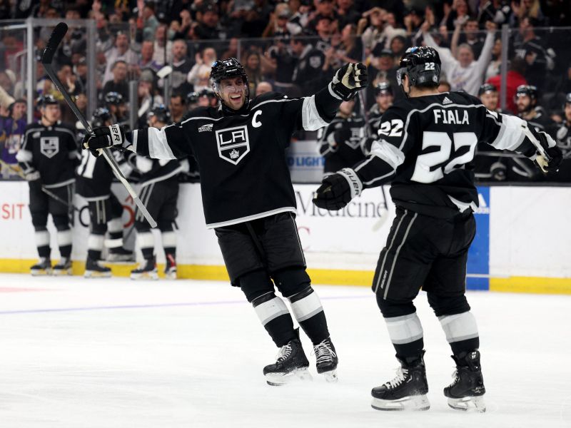 Slabe novice za Kopitarja in druščino, boj za končnico močno otežen