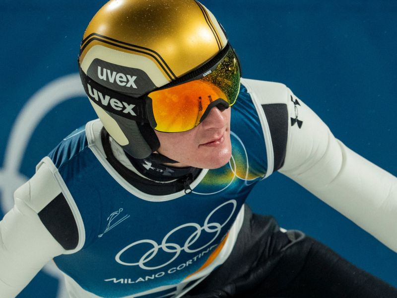 Prevc in Lanišek prižgala evforijo, tekma v znamenju kaosa in škandala