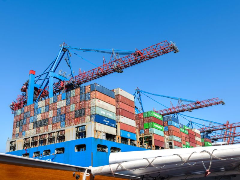 Kitajska prehitela ZDA in postala največja trgovinska partnerica Nemčije