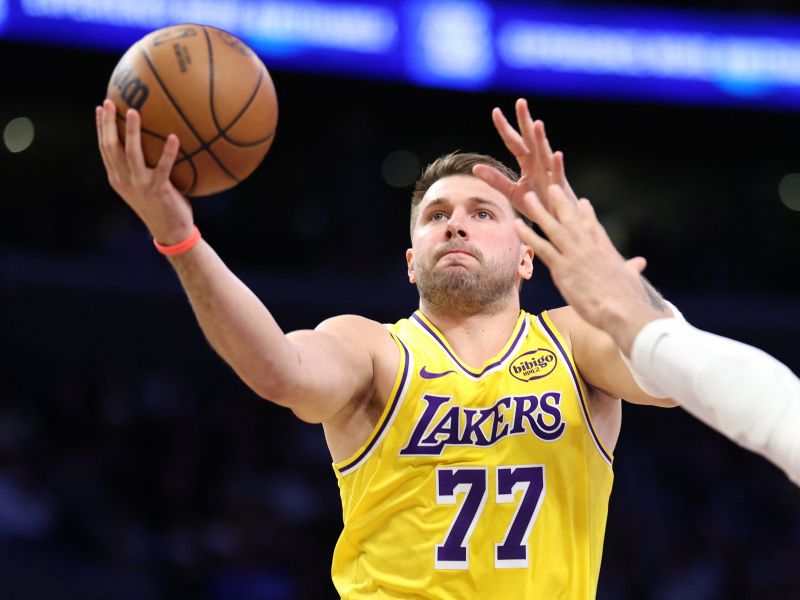 Šef Luka Dončića želi povračilo, navijači besnijo nad njegovim prijemi