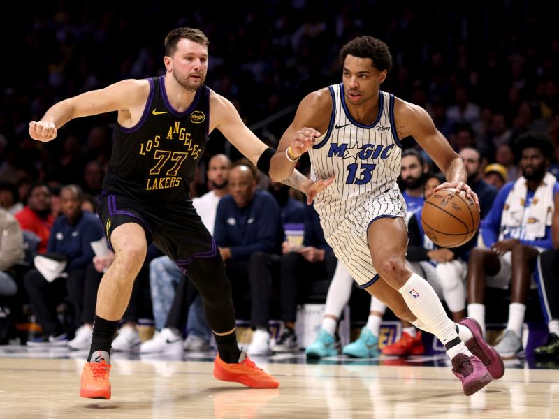 Dončić tekmeca tako poslal na vrtiljak, kar je sledilo, je začaralo vse