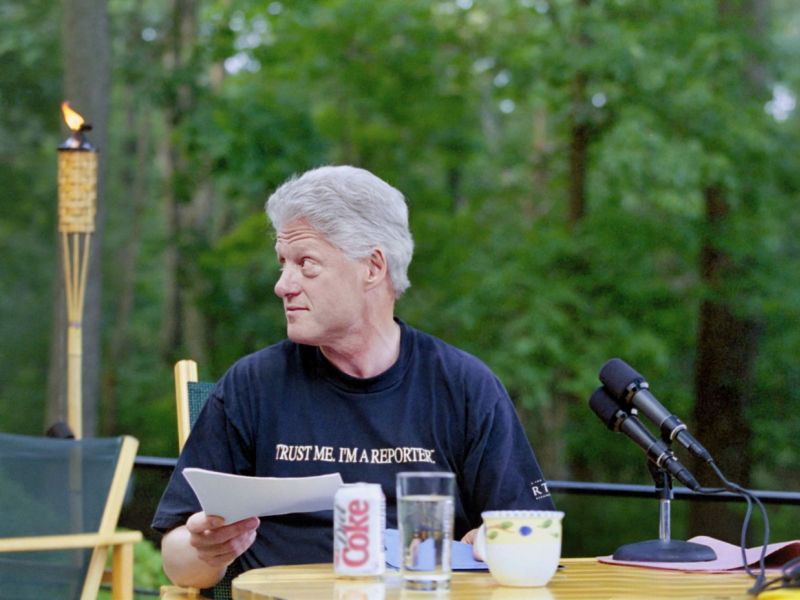 Bill Clinton o Epsteinu: Če bi vedel, bi ga prijavil
