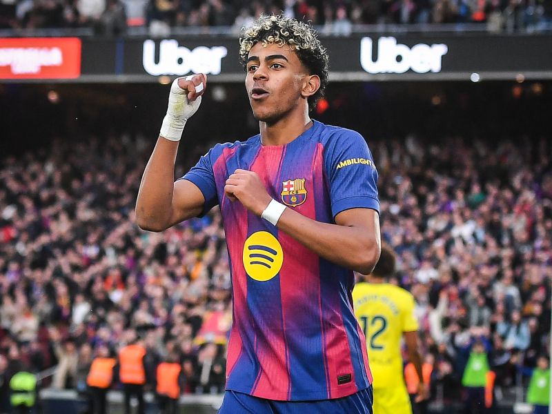 Lamine Yamal se je snel z verige, njegov prvi hat-trick v karieri (video)