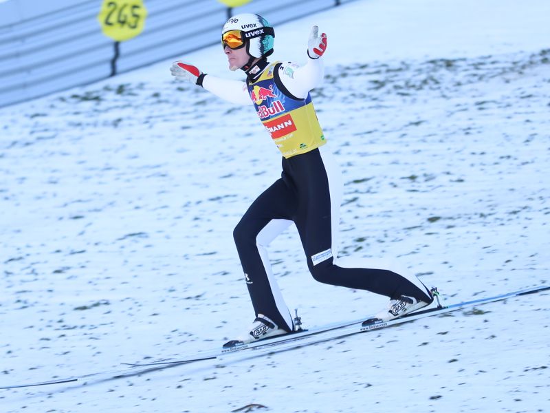 Domen Prevc izvedel popoln polet, na koncu odločila dobra točka