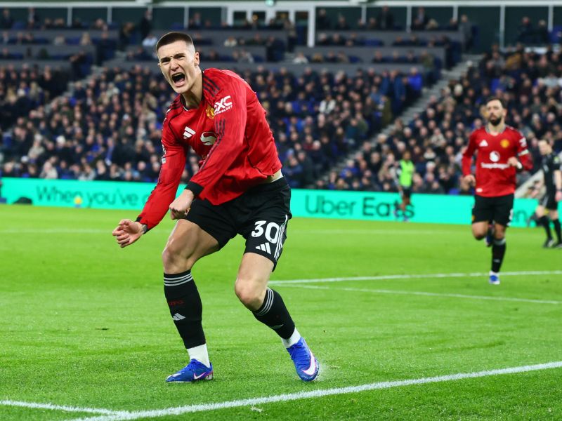 Šeško najbolj iskana špica na svetu – noro razkritje, Slovenec vroča roba