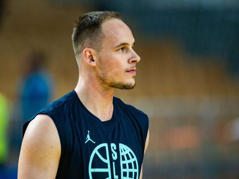 Prepelič odprl dušo o družinski drami - otroka obtičala v napadenem Dubaju