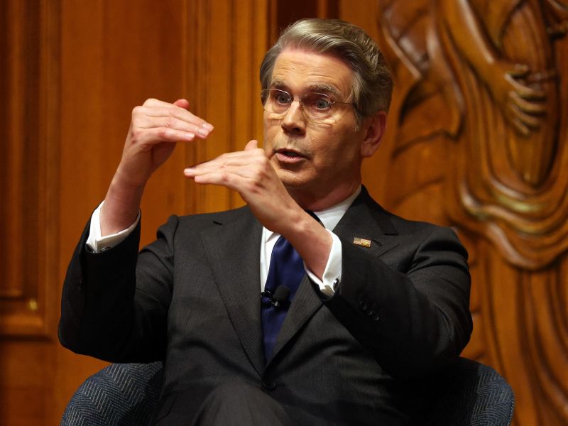 ZDA viša carine na uvoz s celotnega sveta