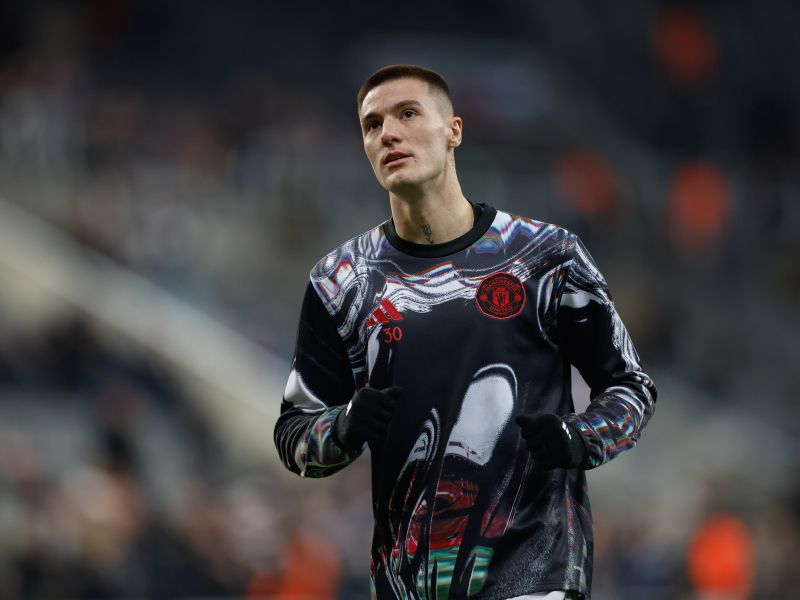 Nora čast za Šeška, glejte, kaj so mu naredili glavni v premier ligi