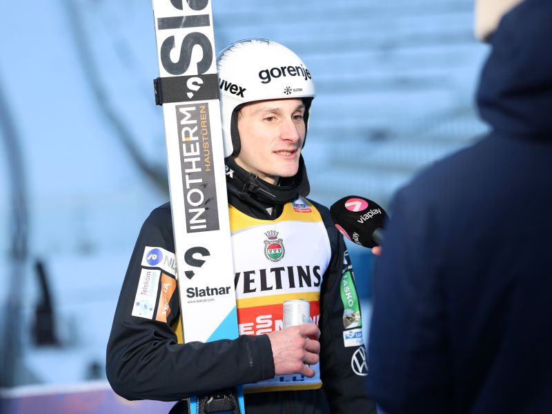 Prevc po diskvalifikaciji k Japoncem v ... Ta prizor je hit