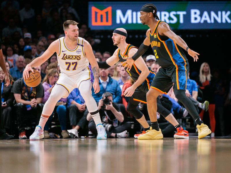 Dončić znova praznih rok, je boj za MVP odločen?