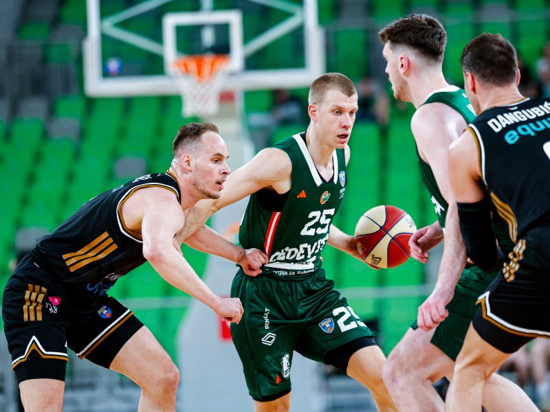 Olimpija z veliko okrepitvijo, z evroligaškim igralcem v tekmo sezone