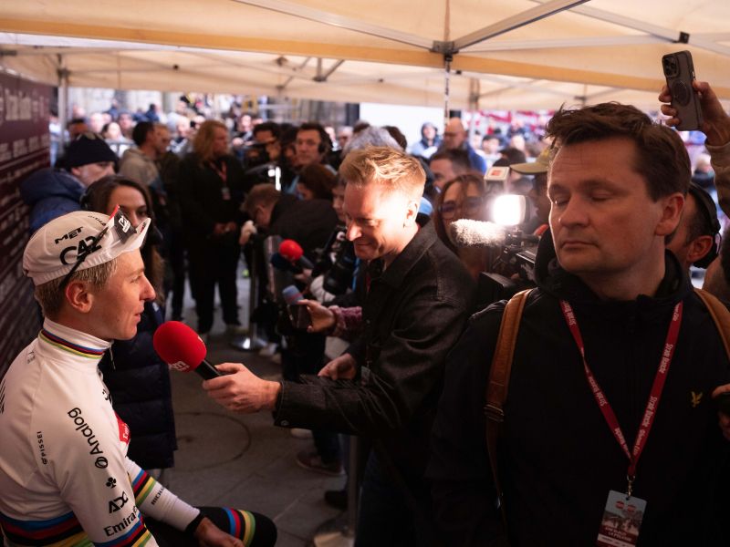 Pogačarju pod nos vrgli ‘dokaz’ o dopingu, odgovor doktorja odmeva