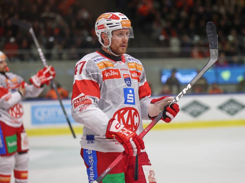 Brez vseh znakov življenja: KAC opisal reševanje branilca in njegovo stanje