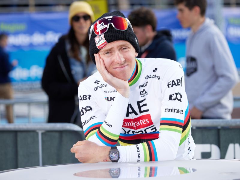 Pogačar vnovič razburkal domišljijo navijačev, kakšen dan