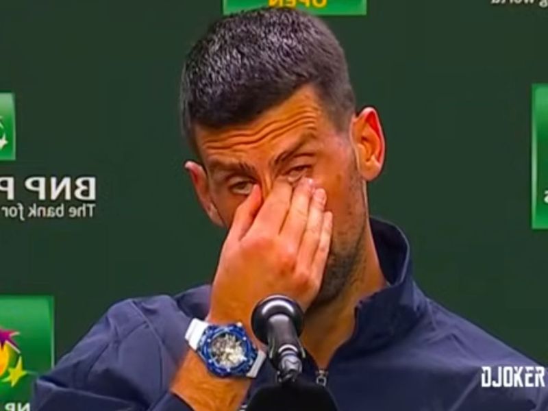 Kolaps Đokovića, navijači v skrbeh: Trebuh, težave z dihanjem, ampak ...