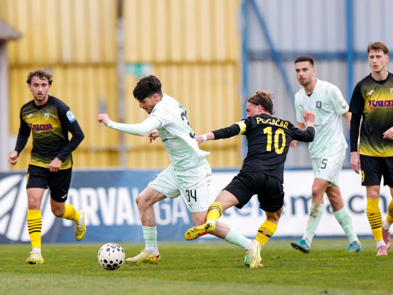 Živci navijačev trpeli - Olimpija po (dobrodelni) drami do preobrata