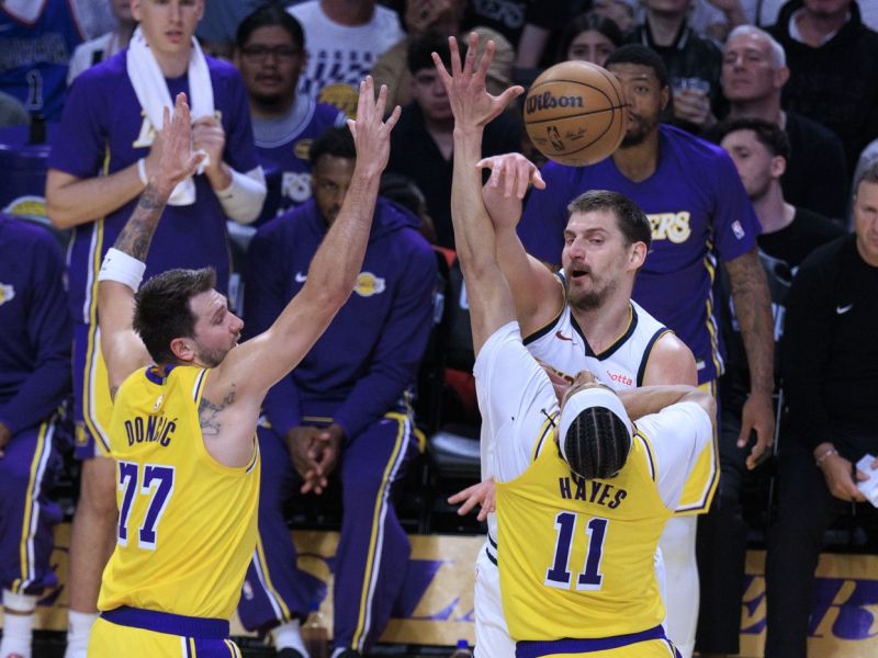 Dončiću kričali MVP, Slovenec Hayes to preprečil - noro dogajanje v LA-ju