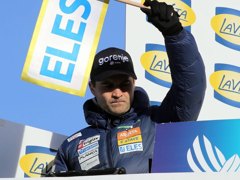 Hrgota kolebal ob zeleni, bal se je za Domna in potem še tista luknja …