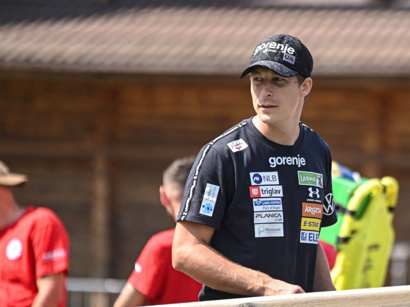 Slovenski šampionki ne dovolijo leteti - FIS zavrnil Tepeševo pritožbo