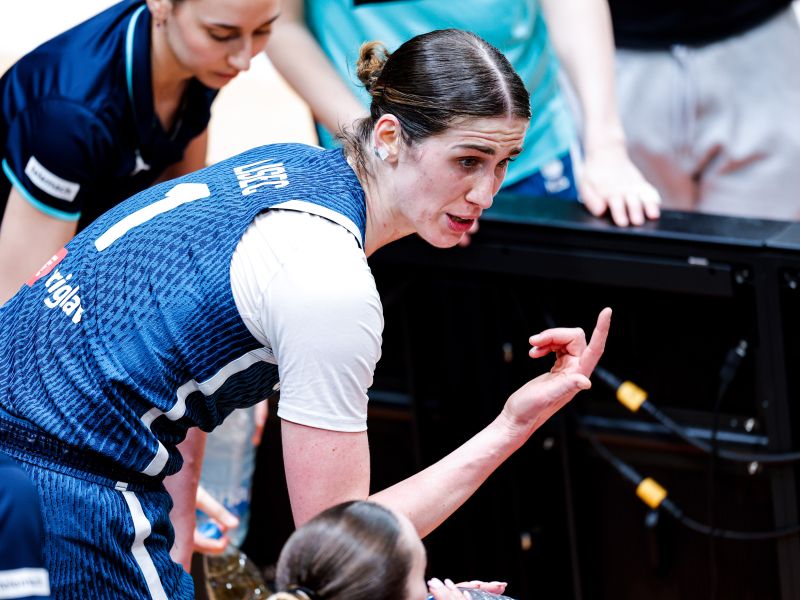 Imam poln k***c, saj vedno dobimo po p***i - Eva Lisec povsem brez filtra