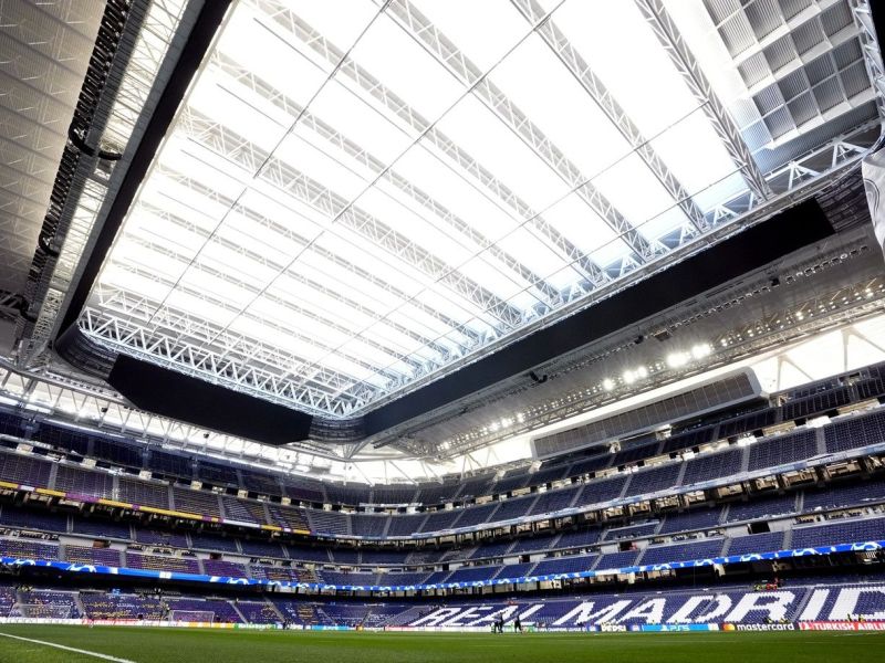 Bernabeu bo gorel - del še nikoli videnega spektakla bi bili lahko Slovenci