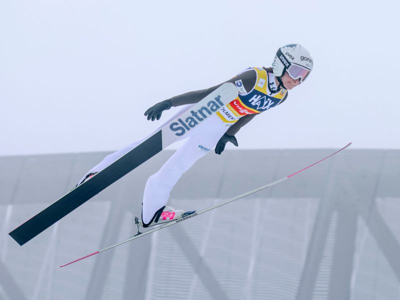 Žirija ponagajala Niki Prevc, ki je uničila konkurenco: rekord tako nemogoč