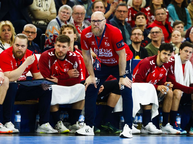 Nemir pri Pajoviću, ki se mu trese stolček velikana? Nemci razkrivajo