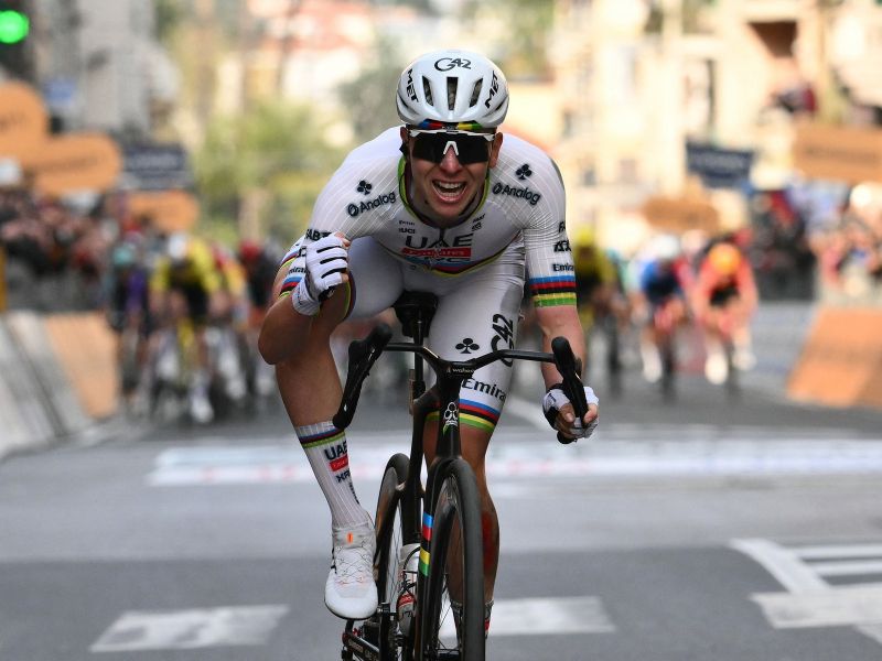 Tadej Pogačar, bog kolesarstva! To zmore le on