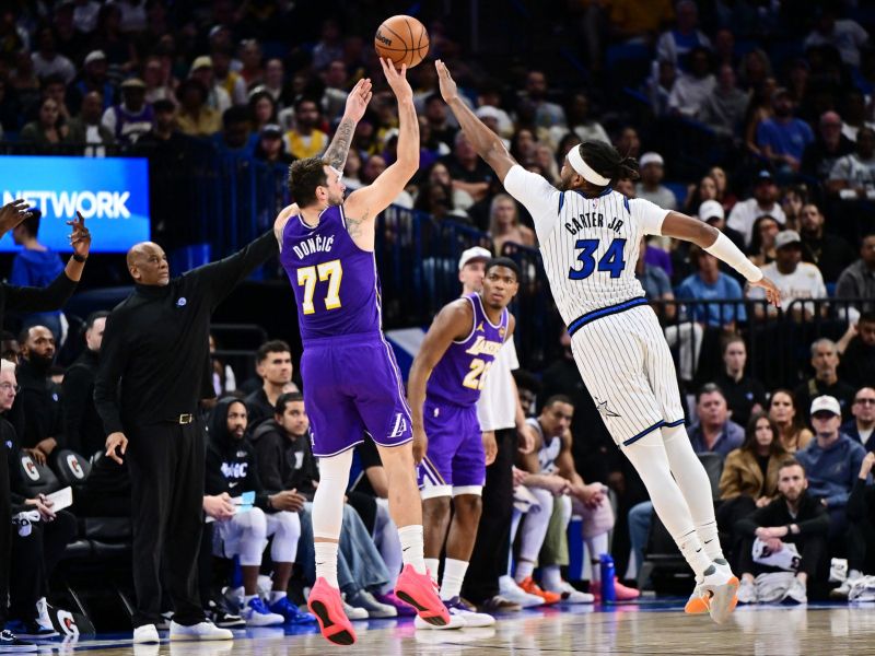 Trojka Luka za dramatično zmago Lakersov