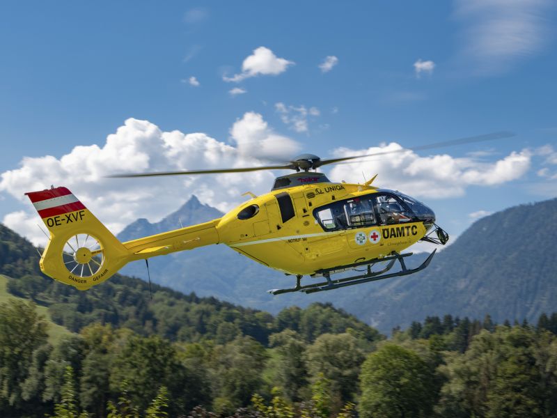 Pogrešano po dnevu iskanja našli v jami